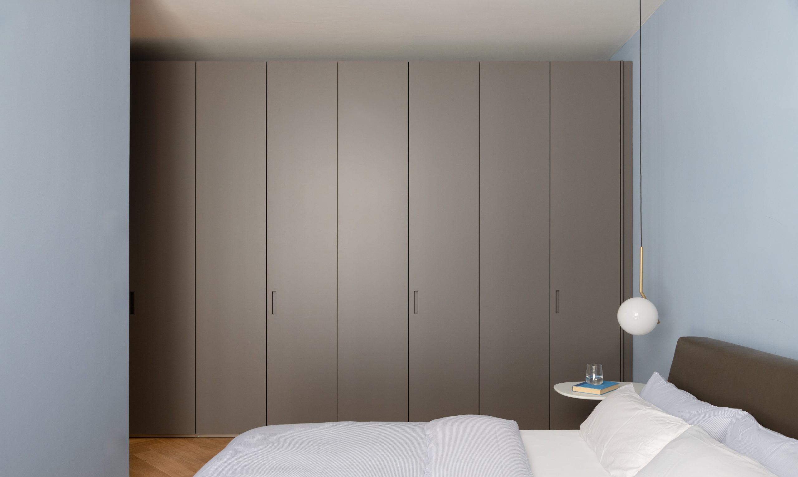 ICONIC-Musterwohnung_Schlafzimmer Schrank